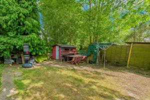 Photo 11- click for photo gallery